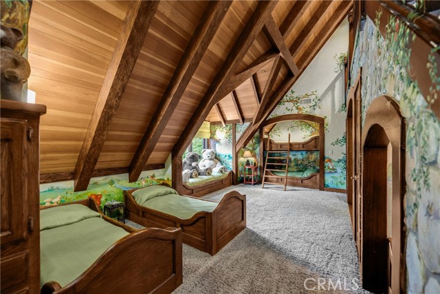 29162 Bald Eagle Ridge, Lake Arrowhead CA: https://media.crmls.org/medias/8da46349-40be-4762-a021-0f6742b30796.jpg
