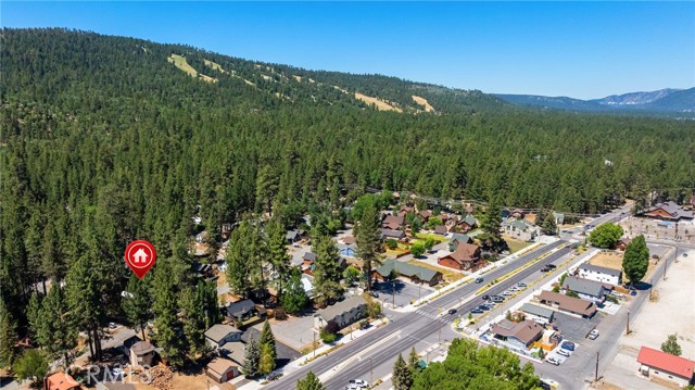 42641 Falcon Avenue, Big Bear Lake CA: https://media.crmls.org/medias/8da66446-cd03-4d9c-ba32-d463be8206fd.jpg