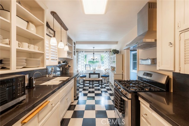 Detail Gallery Image 16 of 52 For 15619 Gerkin Avenue, Lawndale,  CA 90260 - 3 Beds | 2 Baths