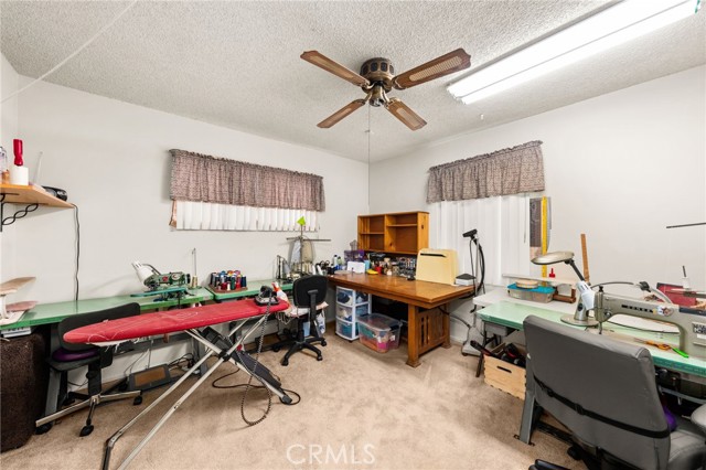 1320 W Flora Street, Ontario CA: https://media.crmls.org/medias/8da7d352-88bc-408c-96bc-d58c035e2609.jpg