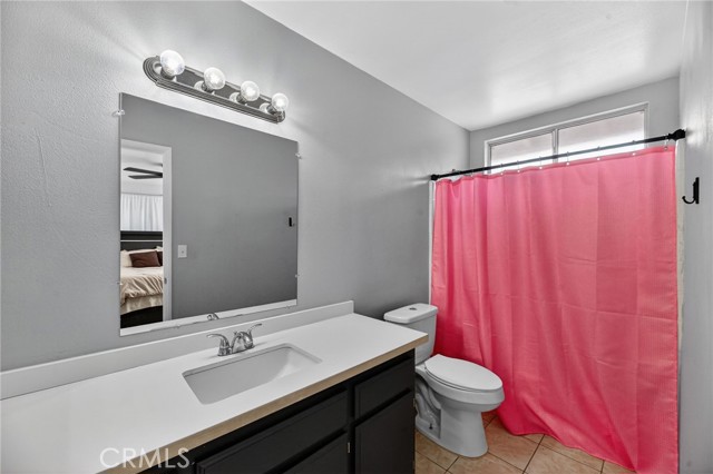 Detail Gallery Image 20 of 31 For 15505 Shadow Mountain Ln, Lake Elsinore,  CA 92530 - 3 Beds | 2 Baths