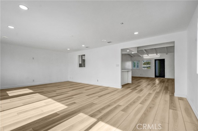 Detail Gallery Image 13 of 38 For 17919 Gard Ave, Artesia,  CA 90701 - 3 Beds | 2 Baths