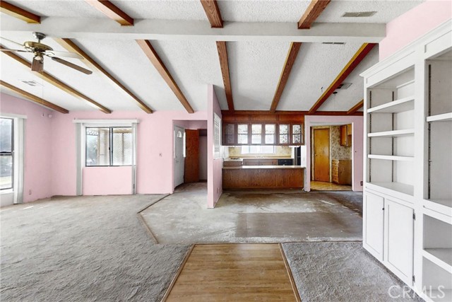 Detail Gallery Image 6 of 28 For 10002 Frontier Trl, Cherry Valley,  CA 92223 - 2 Beds | 2 Baths