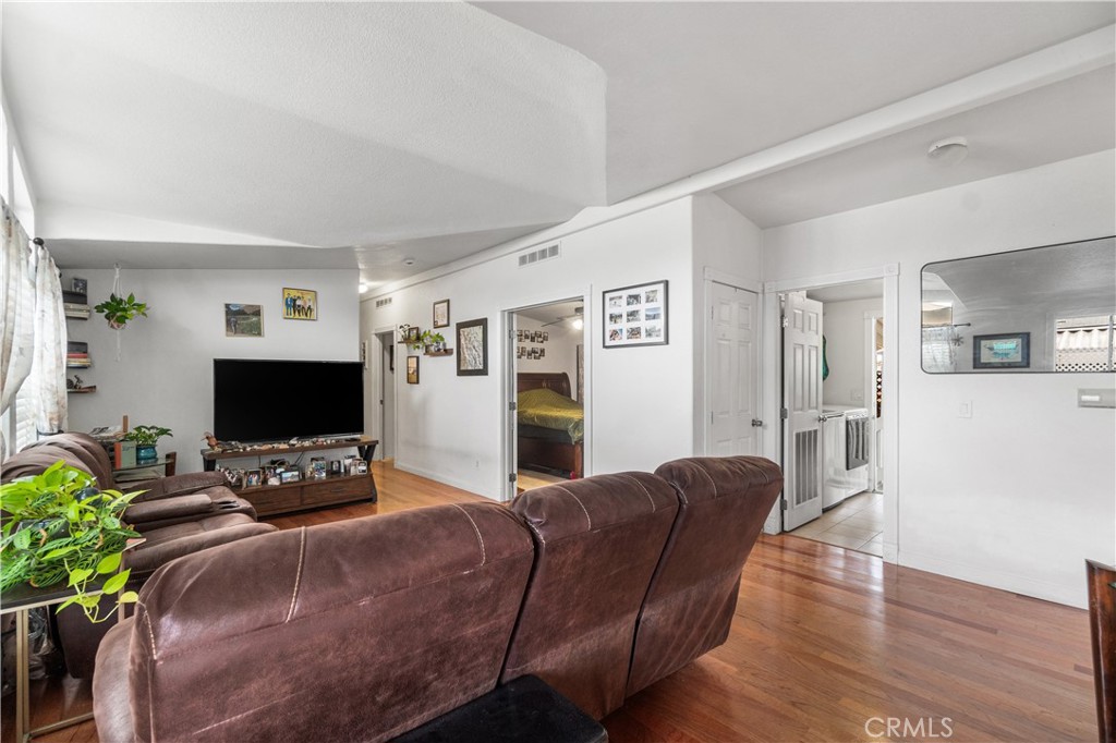 MLS #SB25251007 image #5