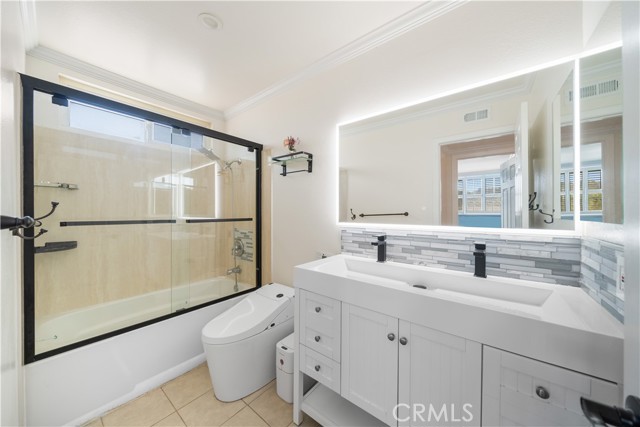 23072 Aspen Knoll Drive, Diamond Bar CA: https://media.crmls.org/medias/8daa6315-b991-4596-a3fc-f70d94821b68.jpg