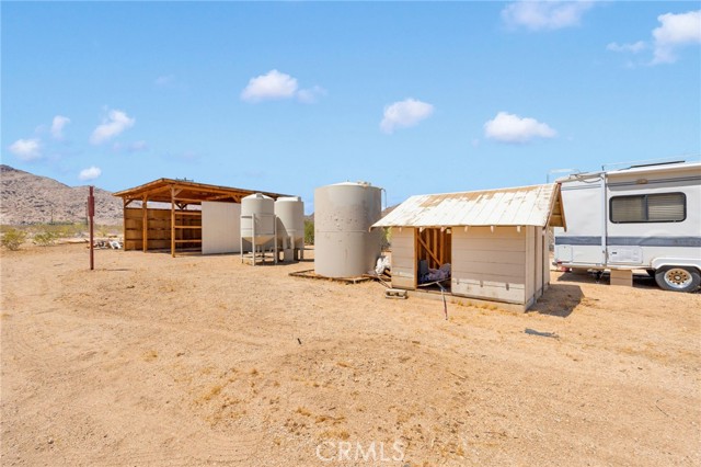 Detail Gallery Image 34 of 75 For 12660 Ivanhoe Rd, Lucerne Valley,  CA 92356 - 12 Beds | 12 Baths