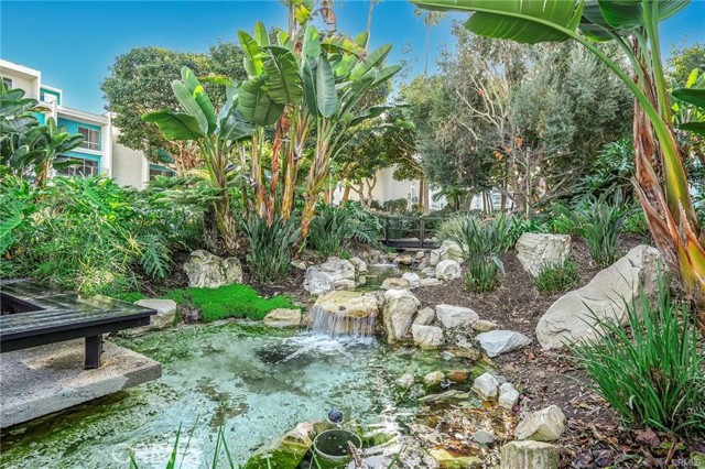 650 The Village, Redondo Beach CA: https://media.crmls.org/medias/8daa8346-aa77-4409-b9b6-ef3212c54258.jpg