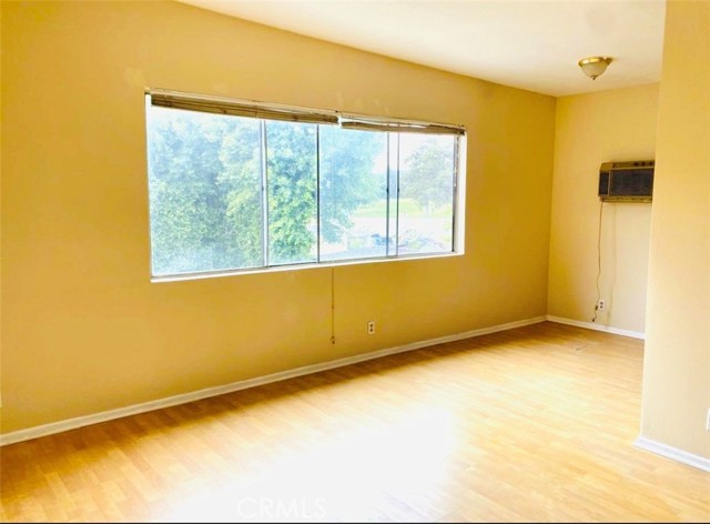 Detail Gallery Image 6 of 11 For 3232 Estara #4,  Los Angeles,  CA 90065 - 1 Beds | 1 Baths