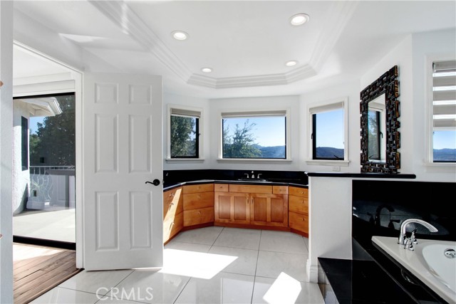 Detail Gallery Image 21 of 35 For 22204 Belleau Ct, Calabasas,  CA 91302 - 5 Beds | 4 Baths