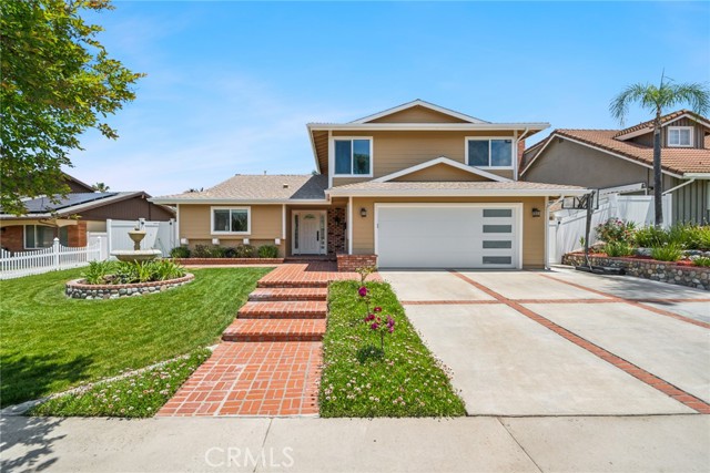 Detail Gallery Image 2 of 32 For 25101 Northrup Dr, Laguna Hills,  CA 92653 - 5 Beds | 3 Baths