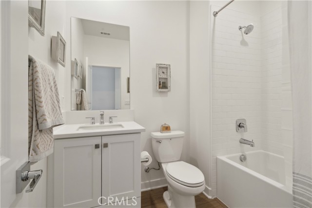 26288 Meadow Dr, San Juan Capistrano CA: https://media.crmls.org/medias/8dad5d3c-11db-429a-ad8e-caa262e4a412.jpg