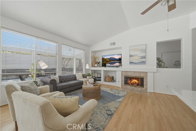 Detail Gallery Image 12 of 28 For 31687 via San Carlos, Temecula,  CA 92592 - 3 Beds | 2 Baths