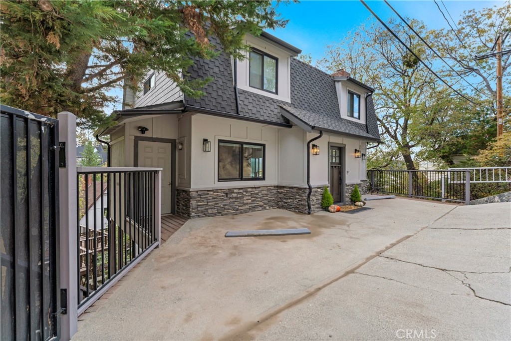 28744 Palisades Drive