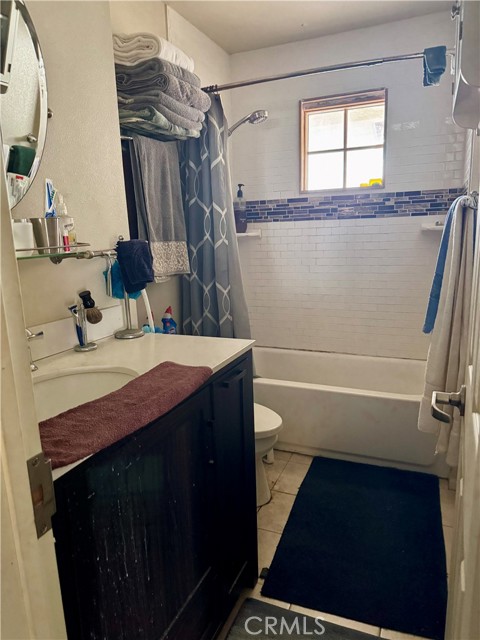 Detail Gallery Image 10 of 28 For 13822 Pasadena, Santa Ana,  CA 92705 - 3 Beds | 2 Baths