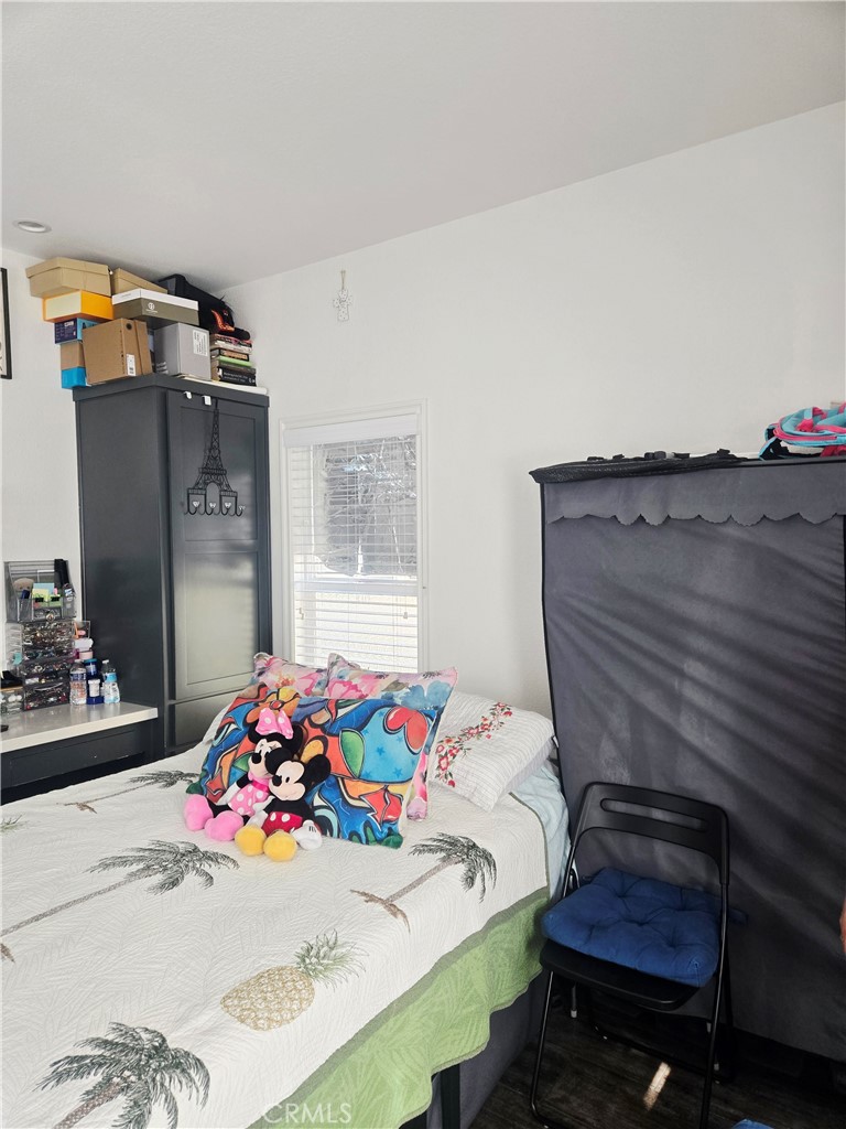 MLS #DW25171893 image #5