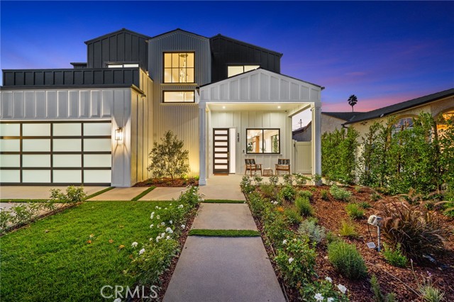 5945 Hesperia Avenue, Encino CA: https://media.crmls.org/medias/8db00e88-4e58-4faa-9ff9-3ff0db4bd7f8.jpg