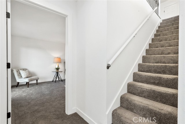 1023 Mooney Drive, Monterey Park CA: https://media.crmls.org/medias/8db0d72a-6337-42fc-96bf-93b252d1d16d.jpg