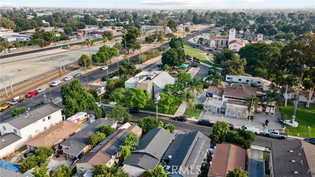 Detail Gallery Image 10 of 11 For 1716 E 107th St, Los Angeles,  CA 90002 - 2 Beds | 1 Baths