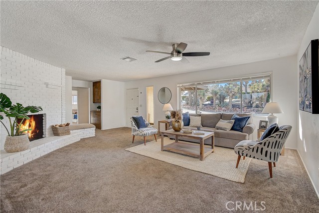 Detail Gallery Image 9 of 56 For 56540 Carlyle Dr, Yucca Valley,  CA 92284 - 3 Beds | 2 Baths