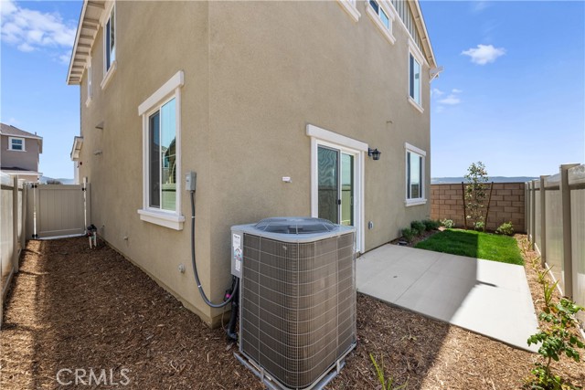 28577 Via Roble, Temecula CA: https://media.crmls.org/medias/8db15f6c-6ab9-4bbc-8560-c255d0cf2c65.jpg