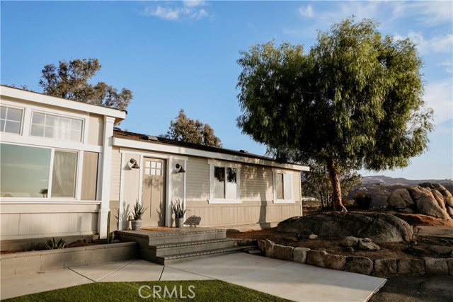 Detail Gallery Image 9 of 67 For 39220 Gray Squirrel, Temecula,  CA 92592 - 4 Beds | 2 Baths