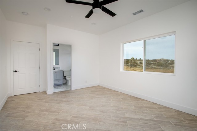 Detail Gallery Image 12 of 19 For 62474 Golden St, Joshua Tree,  CA 92252 - 2 Beds | 2 Baths