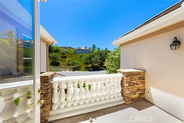 Detail Gallery Image 14 of 43 For 12 Lone Wolf, Coto de Caza,  CA 92679 - 5 Beds | 5/1 Baths