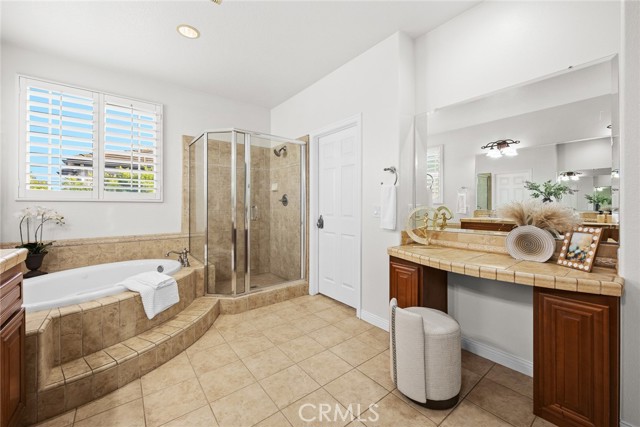 4654 Prospect Lane, Yorba Linda CA: https://media.crmls.org/medias/8db2a9d9-27ba-46d2-acc2-9446d03174bd.jpg