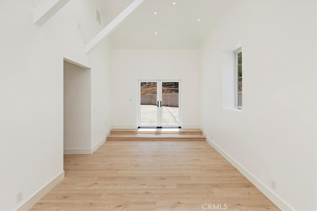 MLS #PW25177648 img 40