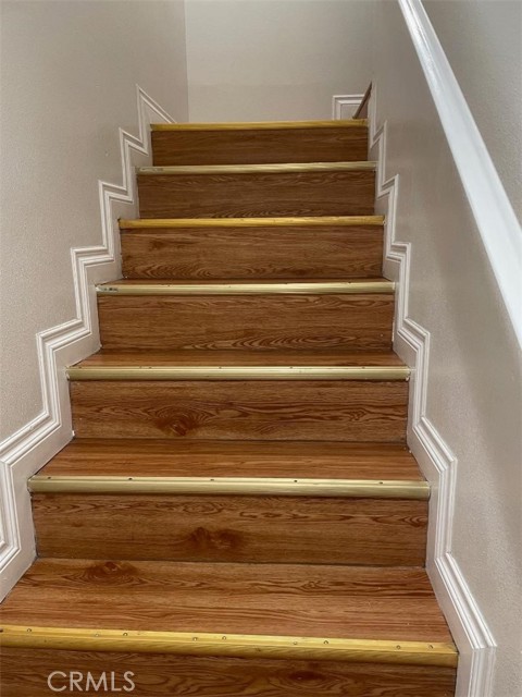 Detail Gallery Image 20 of 38 For 926 W. La Jolla St #E,  Placentia,  CA 92870 - 4 Beds | 4 Baths