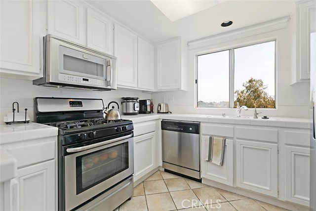 Detail Gallery Image 6 of 36 For 29 Fleurance St, Laguna Niguel,  CA 92677 - 2 Beds | 2 Baths