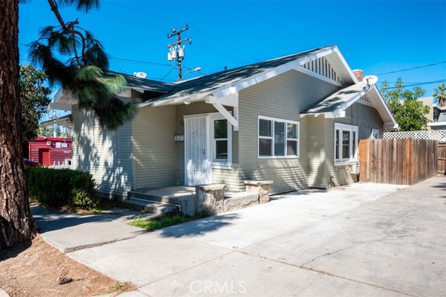 8db401b9 1ef7 47d7 Aaa5 3df0015b317e