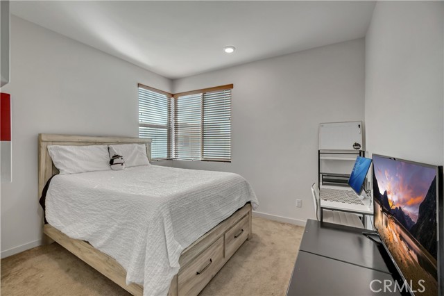 Detail Gallery Image 9 of 41 For 3640 S Allston Paseo #12,  Ontario,  CA 91761 - 3 Beds | 2/1 Baths