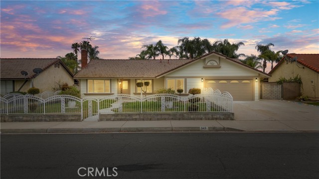 343 W Orchard Street, Rialto CA: https://media.crmls.org/medias/8db4d1c6-1e24-409f-b9ab-78590dbe168b.jpg