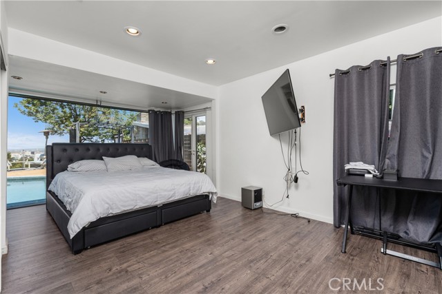 Detail Gallery Image 17 of 43 For 7241 Woodrow Wilson Dr, Los Angeles,  CA 90068 - 2 Beds | 2 Baths