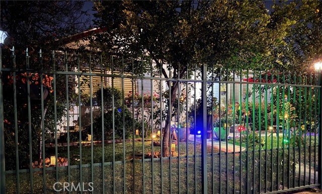 Detail Gallery Image 69 of 69 For 19523 Friar, Tarzana,  CA 91335 - 3 Beds | 2 Baths