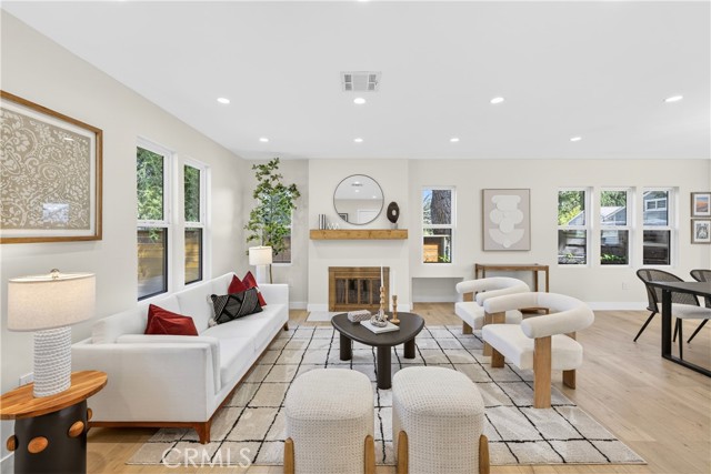 Detail Gallery Image 7 of 60 For 650 Marylind, Claremont,  CA 91711 - 6 Beds | 2/1 Baths