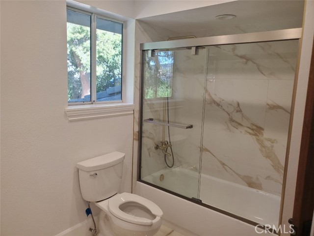 Detail Gallery Image 16 of 38 For 1563 Wynnefield Ave, Westlake Village,  CA 91362 - 5 Beds | 4/1 Baths