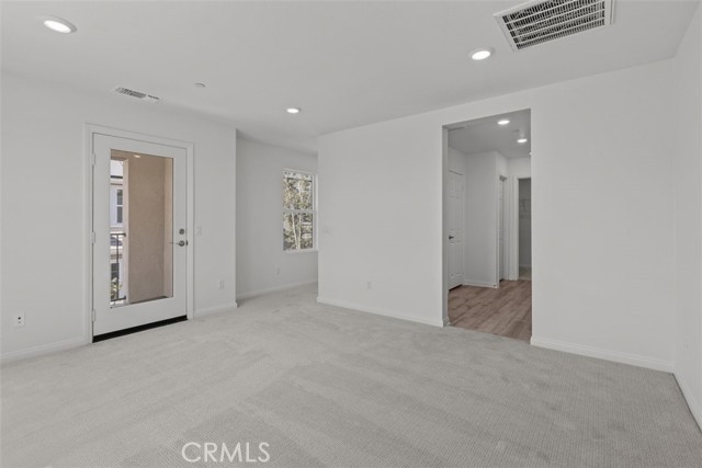 4279 S Hermosa Paseo, Ontario CA: https://media.crmls.org/medias/8db74fbd-981a-4948-a204-16a27243cd5b.jpg