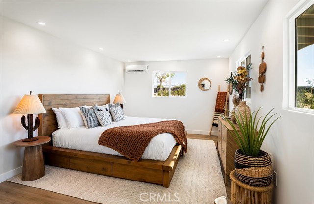 70315 Indian Trail, 29 Palms CA: https://media.crmls.org/medias/8db8e4ae-7596-420d-9632-256bfb5fab78.jpg