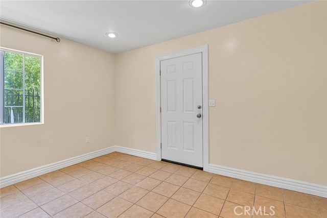 Detail Gallery Image 16 of 34 For 1178 Buelah, Los Angeles,  CA 90063 - 3 Beds | 2 Baths