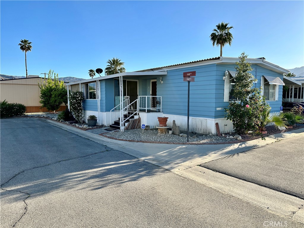 8 Oasis Drive S, Cathedral City, CA 92234