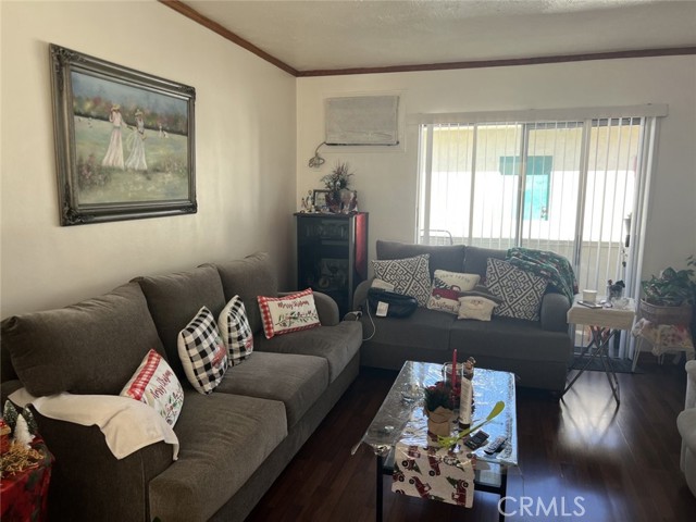 Detail Gallery Image 14 of 18 For 10749 New Haven St #18,  Sun Valley,  CA 91352 - 1 Beds | 1 Baths