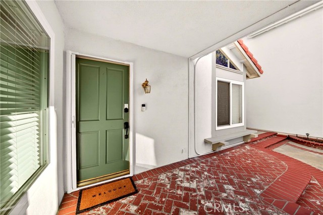 Image 4 of 60 For 11370 Nashawena Court