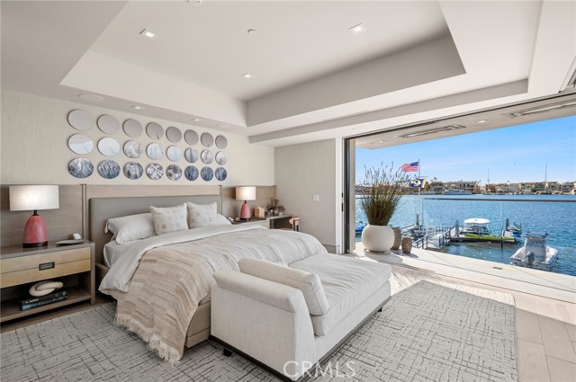 Image 22 of 62 For 304 Bay Front