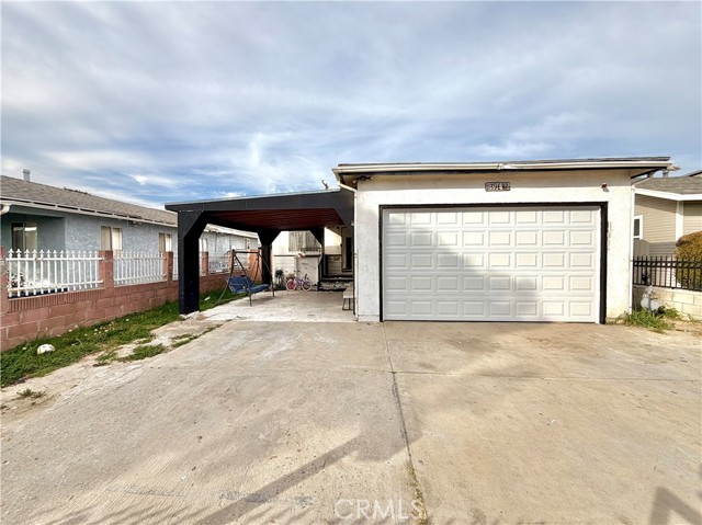 1139 82nd, Los Angeles, California 90001, 4 Bedrooms Bedrooms, 0 ,3 BathroomsBathrooms,Single Family Residence,For Sale,82nd,0,PV25257560