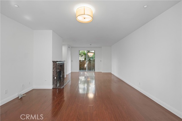 Detail Gallery Image 4 of 32 For 454 Duarte, Arcadia,  CA 91007 - 3 Beds | 2/1 Baths