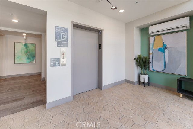 16235 Dawn Way, Tustin CA: https://media.crmls.org/medias/8dc0d413-a61d-44cf-8409-6d7d27206995.jpg