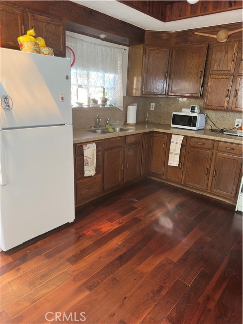 Detail Gallery Image 7 of 29 For 15423 Van Ness, Gardena,  CA 90249 - 2 Beds | 1 Baths