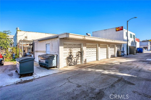 113 Hermosa Avenue, Hermosa Beach, California 90254, ,Residential Income,For Sale,Hermosa,SB25016030